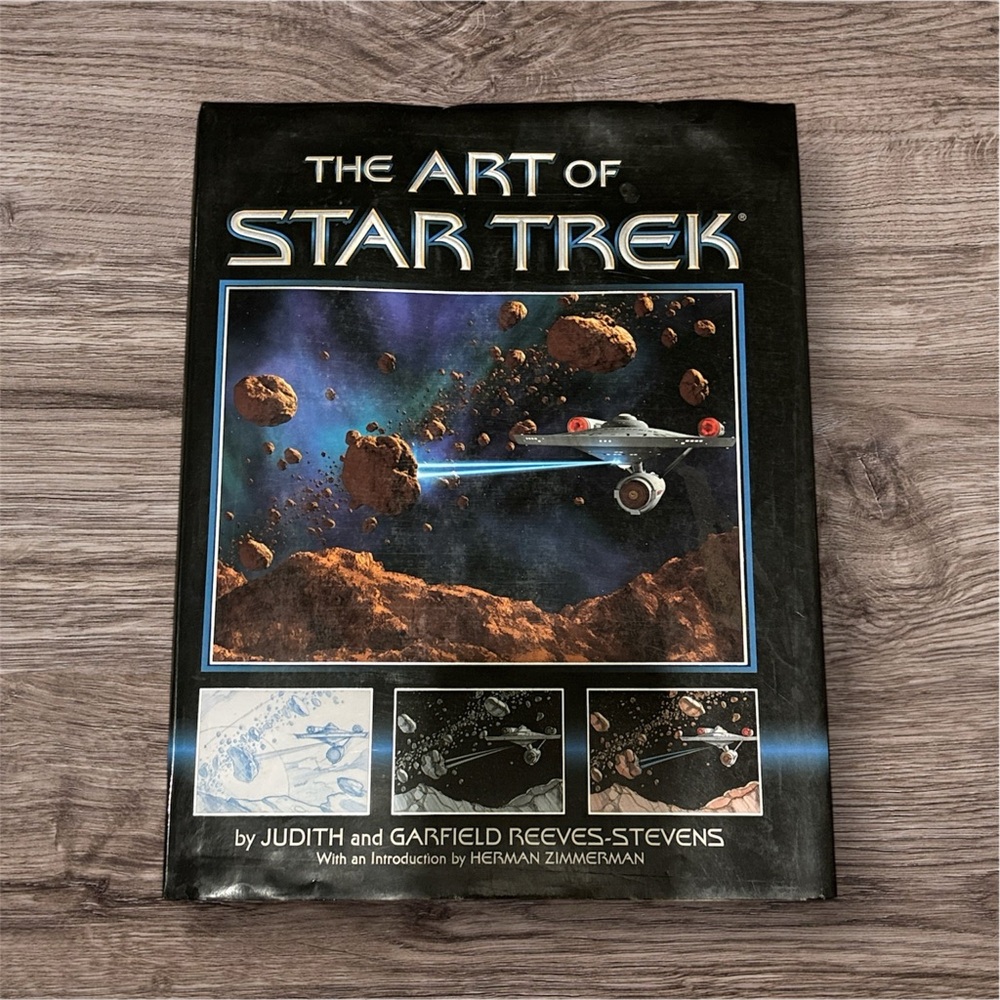 Collectors pre-owned The Art of Star Trek Book hardcover